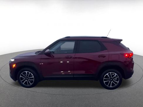 Used 2025 Chevrolet TrailBlazer LT image 8