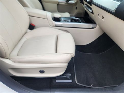 Certified 2023 Mercedes-Benz EQB 300 4MATIC image 20