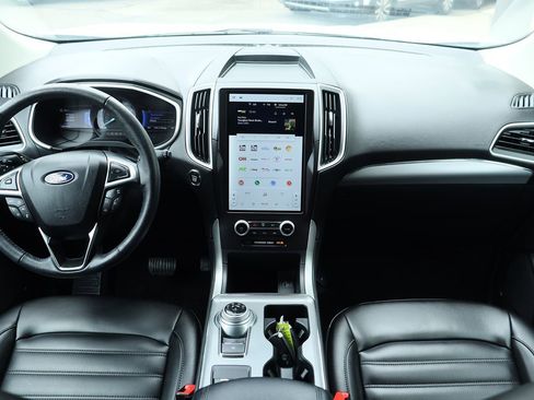 Used 2021 Ford Edge SEL w/ Cargo Accessory Package image 32