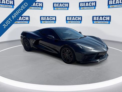 Used 2023 Chevrolet Corvette Stingray Premium Conv w/ Z51 Performance Package image 2