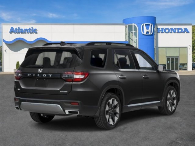 New 2026 Honda Pilot Touring image 2