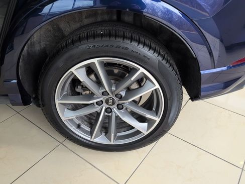 Used 2024 Audi Q3 2.0T Premium Plus w/ Premium Plus Package image 56