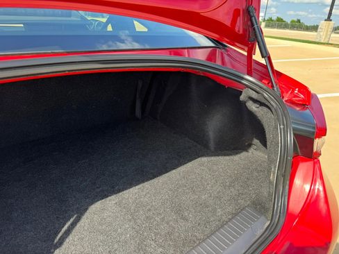Used 2020 Toyota 86 RWD image 41
