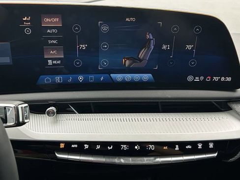 New 2026 Cadillac Optiq Sport 2 image 16