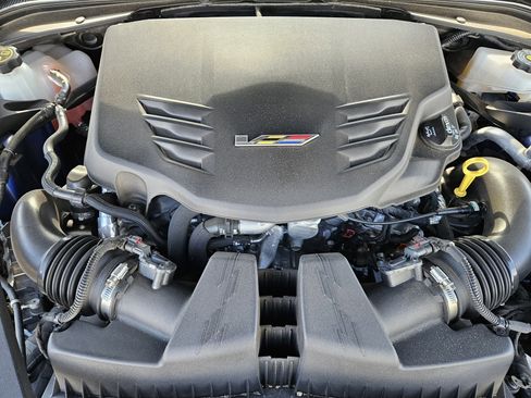 Used 2023 Cadillac CT4 V Blackwing w/ Technology Package image 32