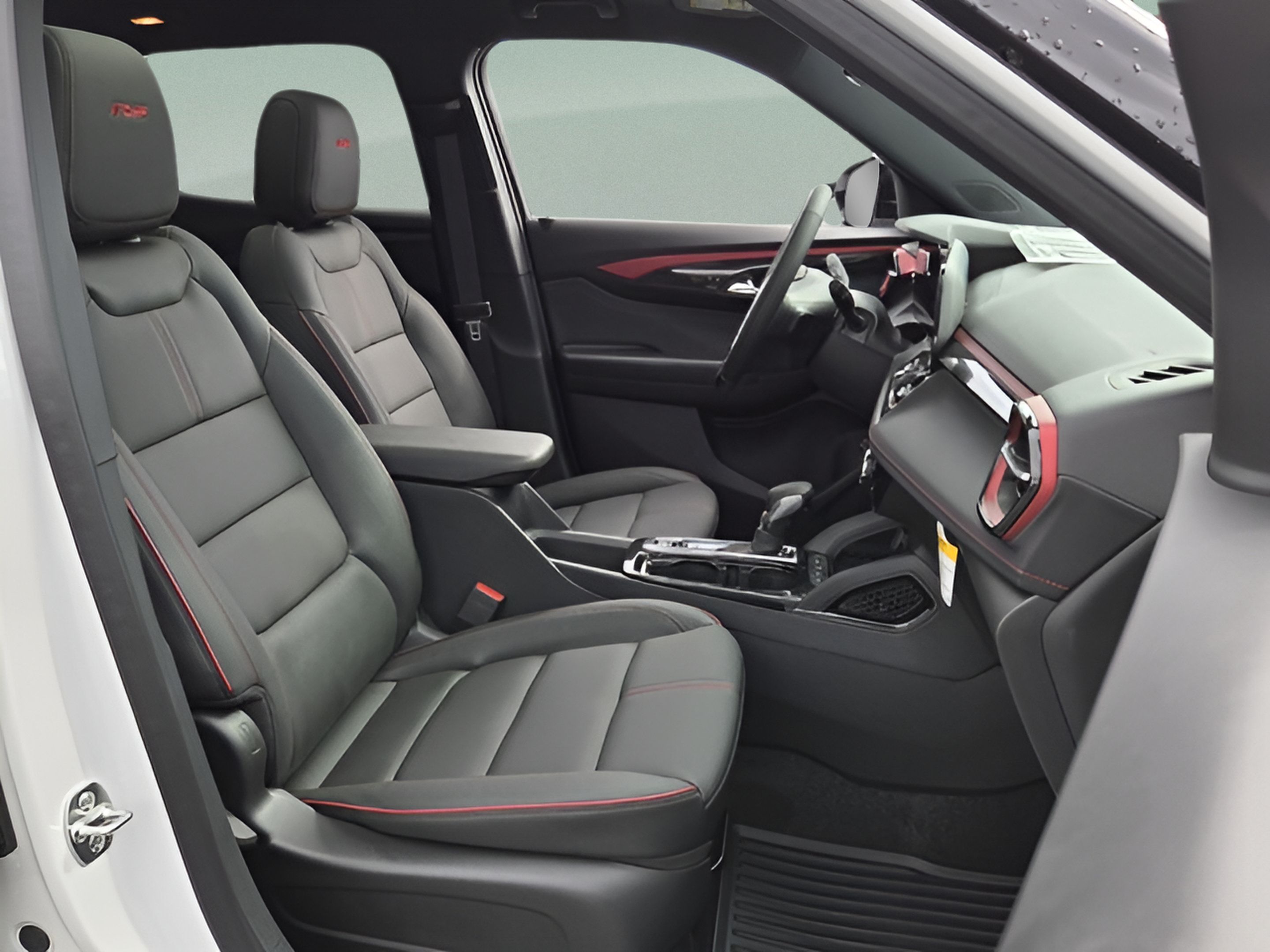 New 2026 Chevrolet TrailBlazer RS w/ Convenience Package AWD/4WD image 17
