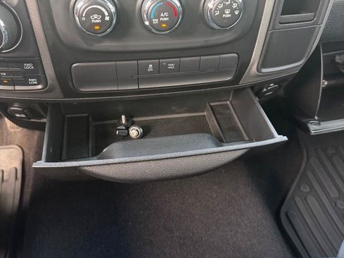 Used 2019 RAM 1500 Express w/ Express Value Package AWD/4WD image 21