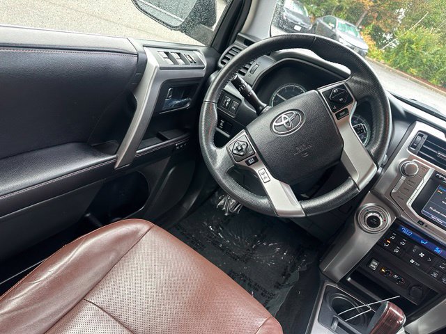 Used 2018 Toyota 4Runner Limited AWD/4WD image 22