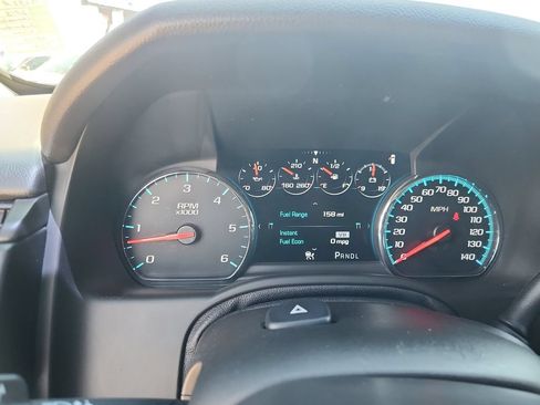 Used 2018 Chevrolet Suburban Premier AWD/4WD image 22