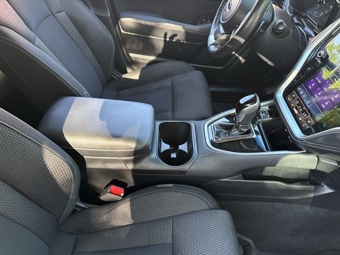 Used 2020 Subaru Outback Premium AWD/4WD image 25
