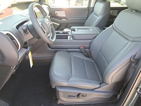 New 2026 Ford Expedition Active image 20