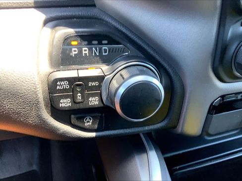 Used 2023 RAM 1500 Lone Star AWD/4WD image 32