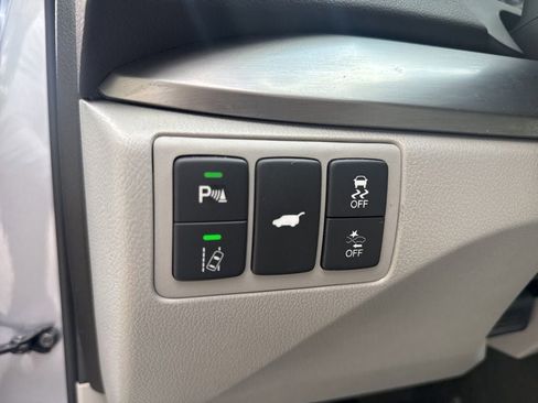 Used 2016 Acura RDX AWD w/ Advance Package image 14