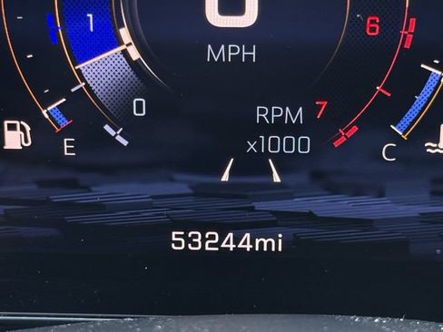 Used 2025 Chevrolet Tahoe LT AWD/4WD image 16