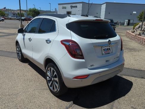 Used 2021 Buick Encore Preferred w/ Safety Package II AWD/4WD image 6