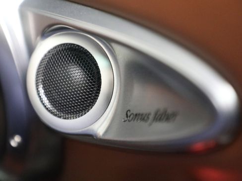 Used 2014 Pagani Huayra image 27