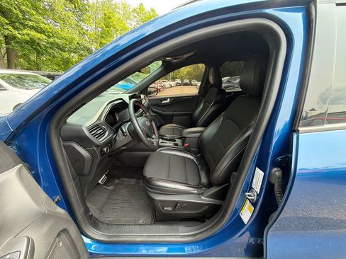Used 2023 Ford Escape ST-Line w/ Tech Pack #1 AWD/4WD image 14