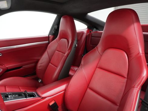 Used 2015 Porsche 911 Carrera image 10