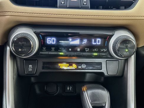 Used 2019 Toyota RAV4 XLE Premium w/ All Weather Liner Package AWD/4WD image 24