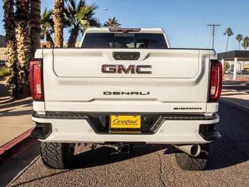 Used 2021 GMC Sierra 3500 Denali w/ Denali Ultimate Package image 11