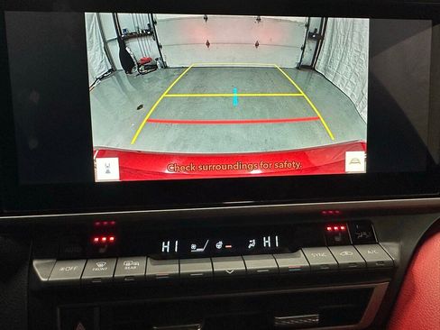 Used 2025 Toyota Camry XSE image 39