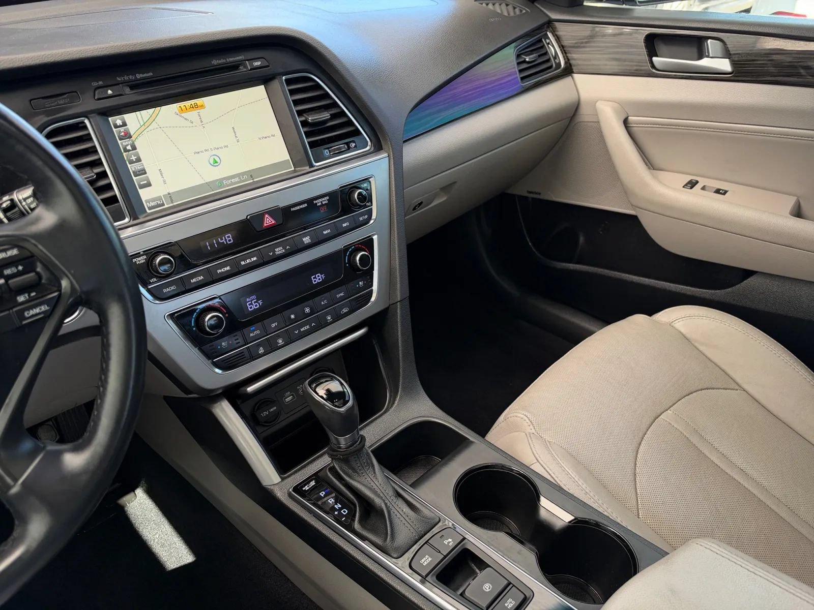 Used 2016 Hyundai Sonata Limited w/ Option Group 04 FWD image 31