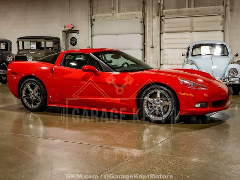 Used 2007 Chevrolet Corvette Coupe RWD image 11