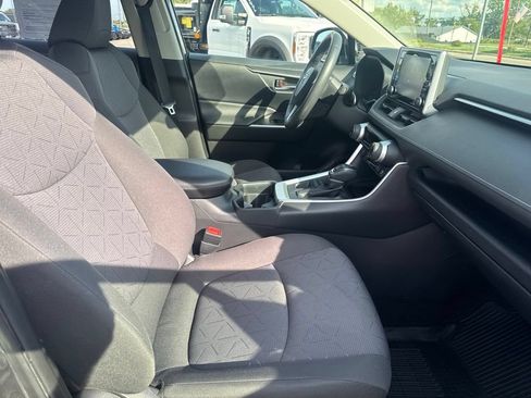 Used 2020 Toyota RAV4 XLE w/ Convenience Package AWD/4WD image 35