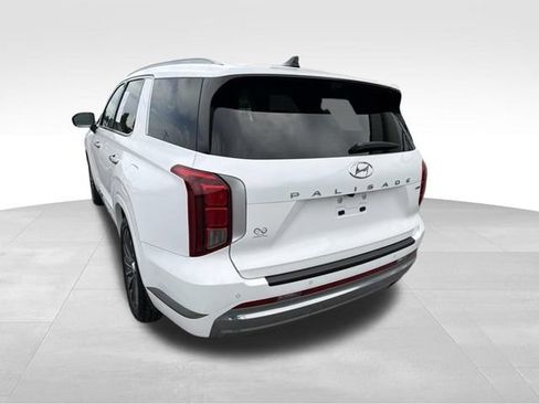Used 2023 Hyundai Palisade Calligraphy w/ Cargo Package AWD/4WD image 6