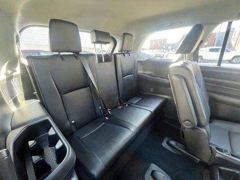 Used 2025 Toyota Grand Highlander AWD image 22