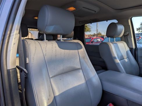 Used 2014 Toyota Sequoia Limited image 39
