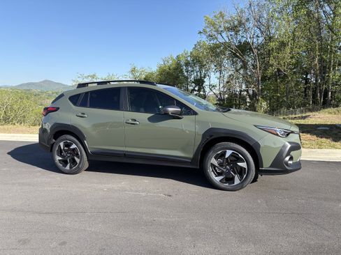 New 2026 Subaru Crosstrek 2.5i Limited image 7