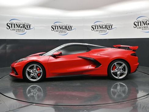 Used 2023 Chevrolet Corvette Stingray Premium Conv w/ Z51 Performance Package RWD image 4