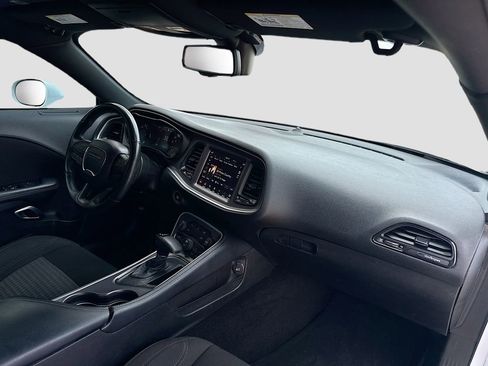 Used 2022 Dodge Challenger SXT w/ Blacktop Package image 29