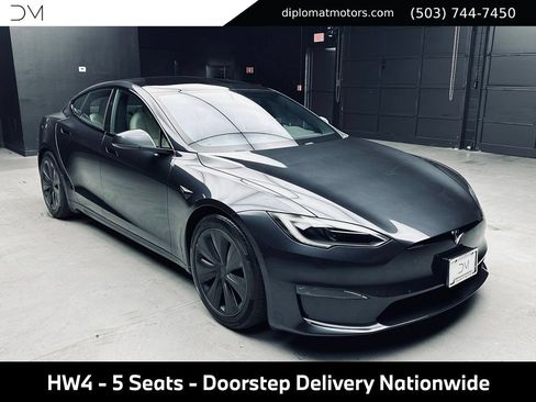 Used 2025 Tesla Model S AWD/4WD image 8