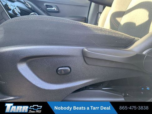 Used 2020 Chevrolet Trax LS w/ Tint and Cruise Package FWD image 14