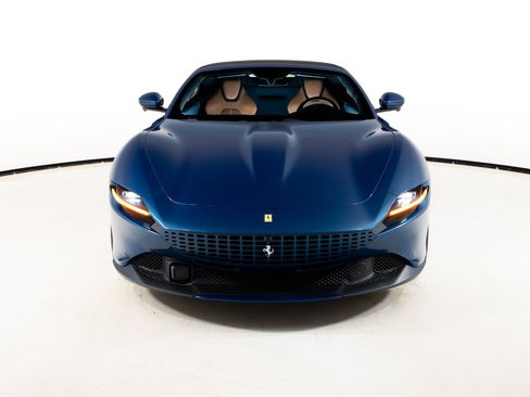 Certified 2025 Ferrari Roma Spider RWD image 30