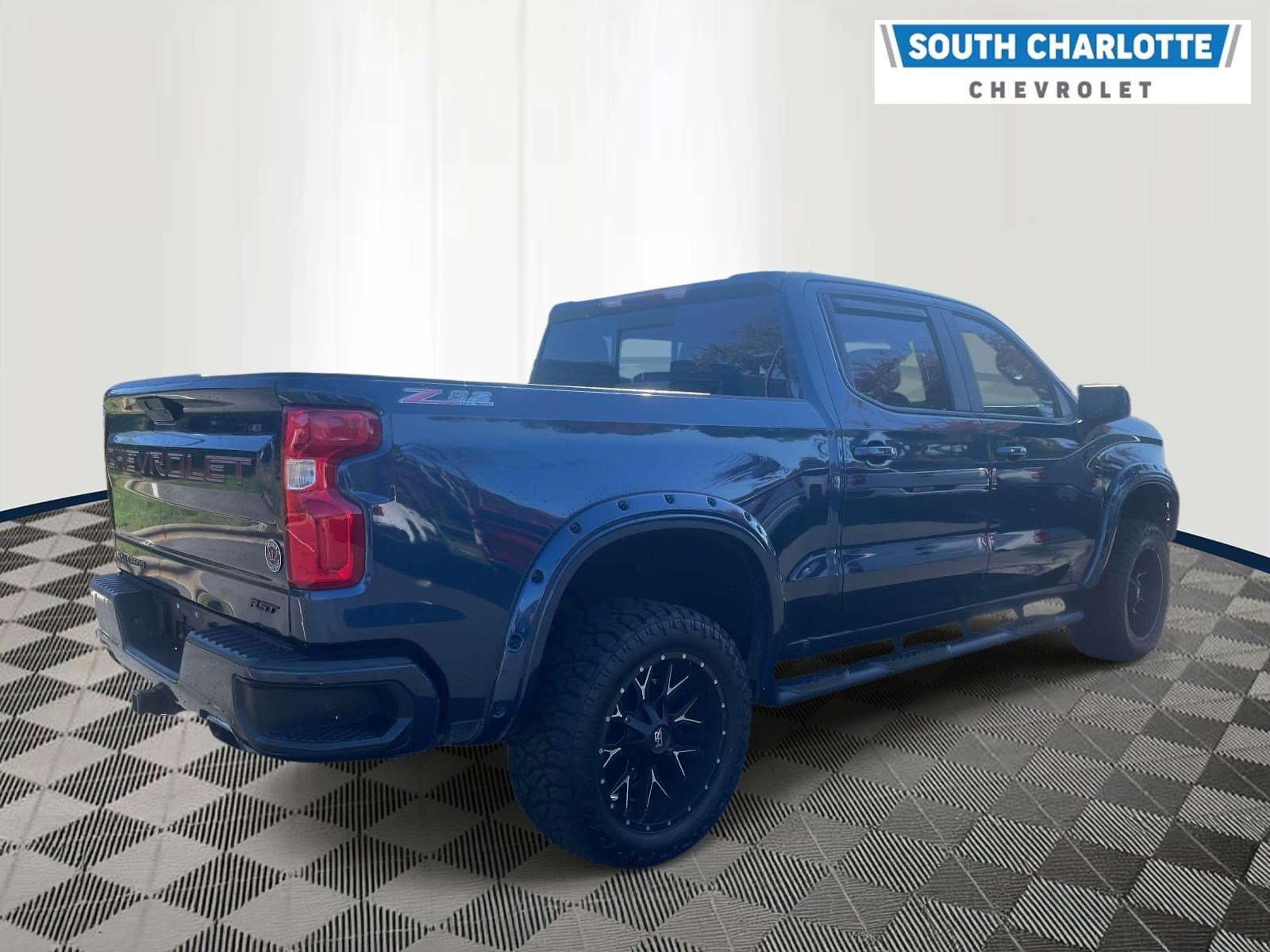 Used 2020 Chevrolet Silverado 1500 RST AWD/4WD image 4