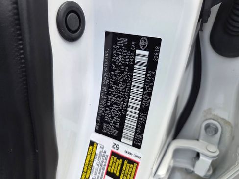 Certified 2025 Toyota Camry SE FWD image 16