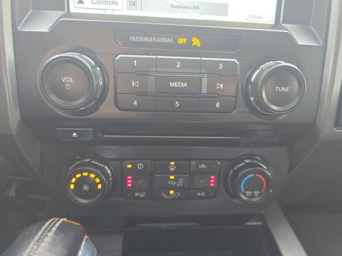 Used 2018 Ford F150 XLT w/ Equipment Group 302A Luxury image 28