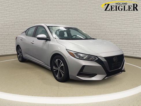 Used 2023 Nissan Sentra SV FWD image 3
