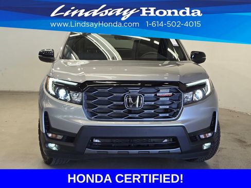 Certified 2025 Honda Passport TrailSport image 2