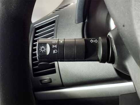 Used 2011 Nissan Sentra 2.0 S image 16