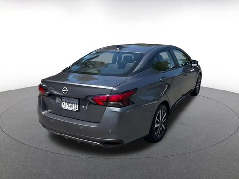 Used 2025 Nissan Versa SV FWD image 14