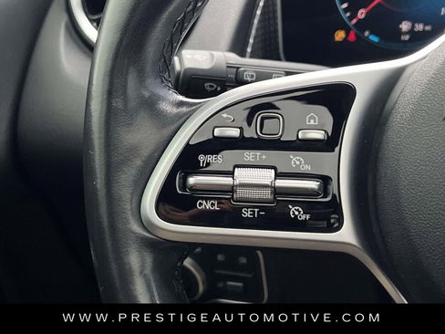 Used 2020 Mercedes-Benz GLB 250 4MATIC image 34