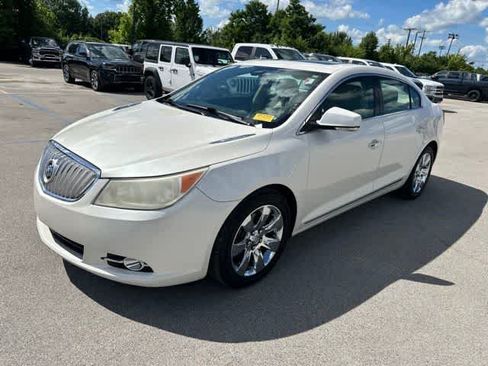 Used 2011 Buick LaCrosse CXL FWD image 2