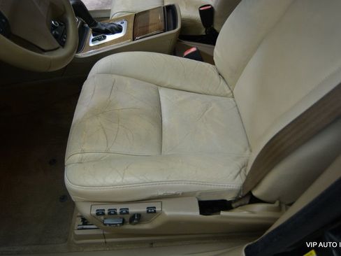 Used 2011 Volvo XC90 3.2 image 17