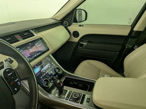 Used 2022 Land Rover Range Rover Sport HSE Dynamic image 29