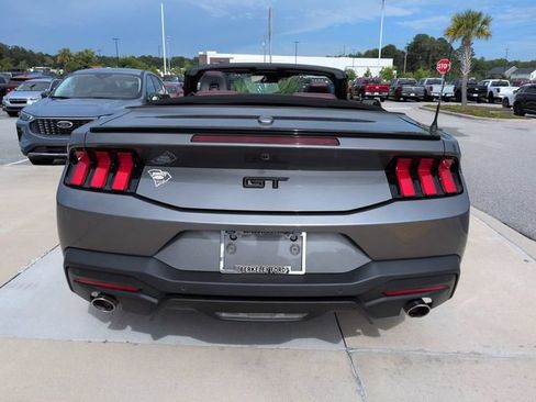 Used 2025 Ford Mustang GT Premium RWD image 5