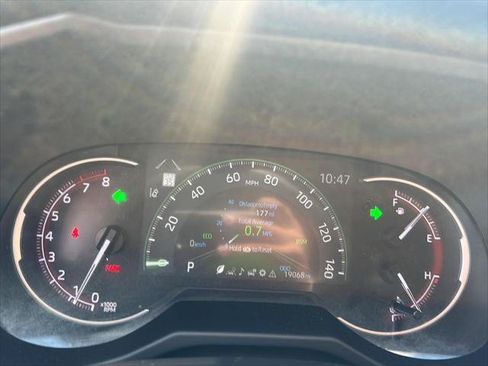 Certified 2025 Toyota RAV4 LE AWD/4WD image 13